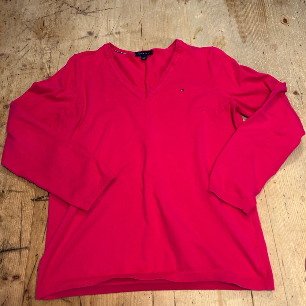 Tommy Hilfiger Women’s Size Large V Neck Sweater Hot Pink Preppy Fisherman Core